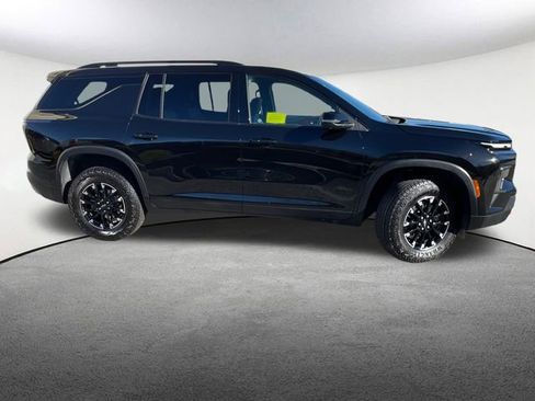 Used 2025 Chevrolet Traverse Z71 w/ LPO, Floor Liner Package image 18