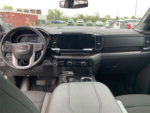 Used 2024 GMC Sierra 1500 Elevation image 19