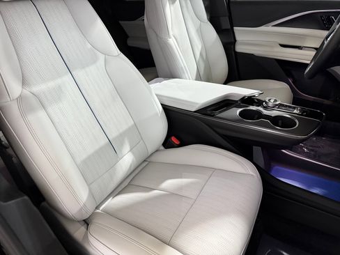 New 2026 Cadillac Lyriq Premium Sport image 51