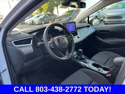 Used 2025 Toyota Corolla LE FWD image 6