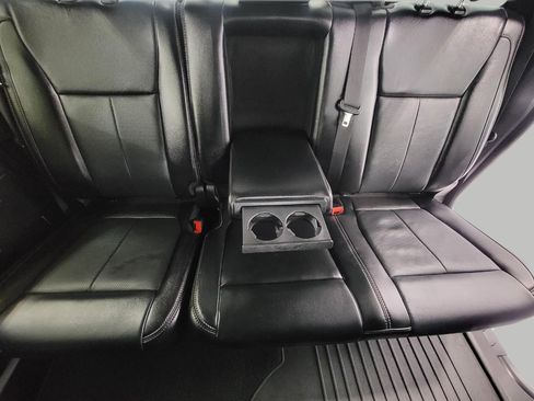 Used 2019 Ford F150 Lariat w/ Equipment Group 502A Luxury image 23