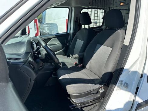 Used 2016 RAM ProMaster City Tradesman SLT w/ Rear Back-up Camera Group FWD image 10