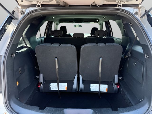 Used 2019 Ford Explorer XLT AWD/4WD image 10