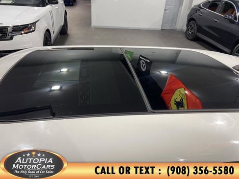 Used 2019 MINI Cooper 2-Door Hardtop w/ Storage Package image 33