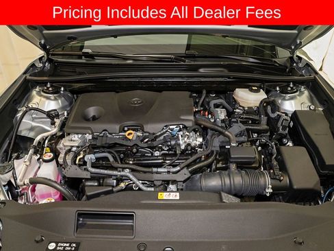 Used 2025 Toyota Camry LE w/ Convenience Package FWD image 18
