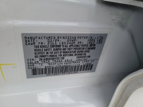 Used 2024 Nissan Sentra SR w/ SR Premium Package image 32