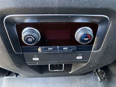 Used 2024 Chevrolet Tahoe LT image 21