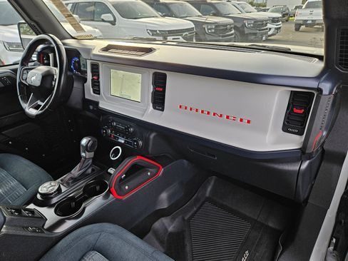 Used 2023 Ford Bronco Heritage Edition AWD/4WD image 35