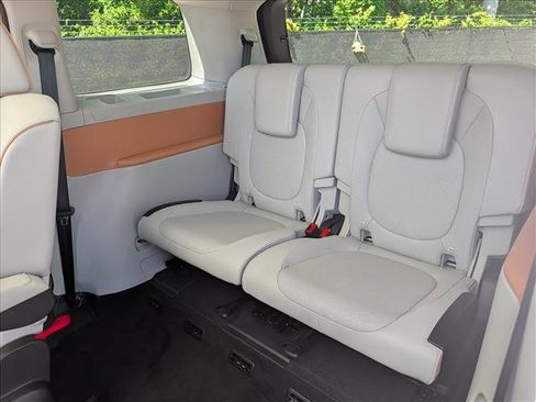 Used 2025 Volkswagen ID. Buzz Pro S Plus AWD/4WD image 31