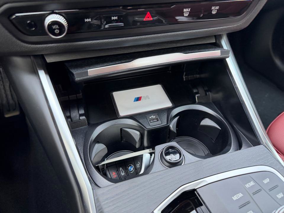 New 2026 BMW 330i xDrive Sedan w/ M Sport Package AWD/4WD image 34