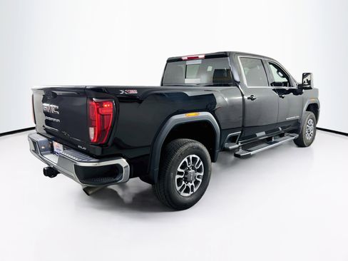 Used 2025 GMC Sierra 2500 SLE image 5