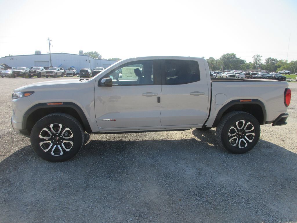 New 2026 GMC Canyon AT4 w/ Nightfall Essentials Package AWD/4WD image 9