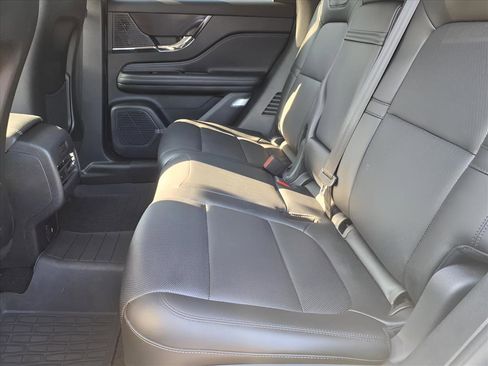 Certified 2022 Lincoln Corsair AWD w/ Equipment Group 101A image 17