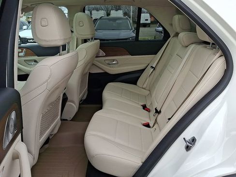 Used 2022 Mercedes-Benz GLE 350 4MATIC image 8
