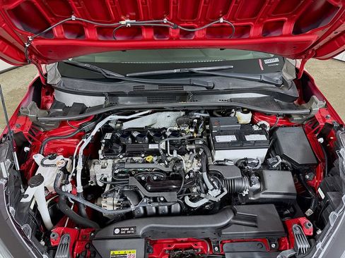 Certified 2022 Toyota Corolla Cross LE image 26