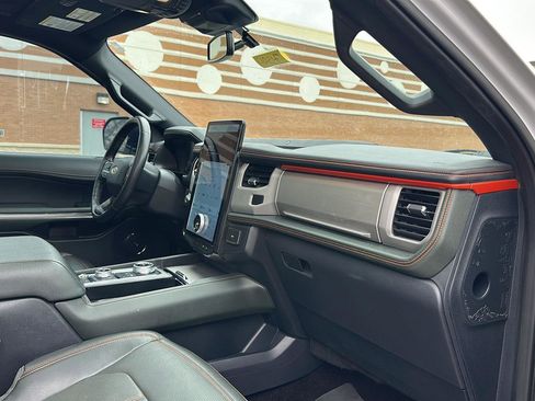Used 2022 Ford Expedition Timberline image 30