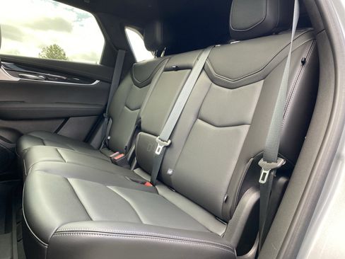 Used 2024 Cadillac XT5 Premium Luxury w/ Technology Package image 8