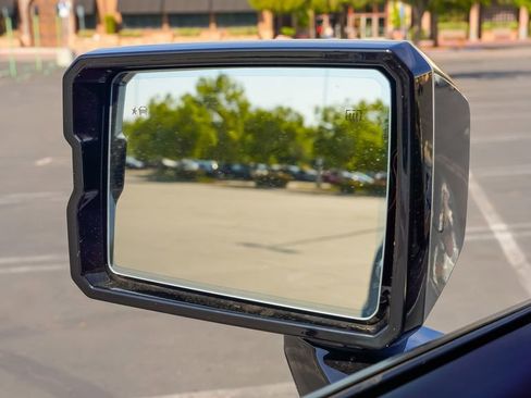 Used 2025 GMC Hummer EV 2X w/ LPO, Cargo Utility Package image 30