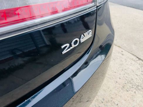 Used 2014 Lincoln MKZ Sedan 4D w/ Equipment Group 102A Reserve image 11