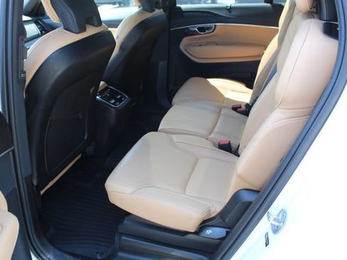 Certified 2023 Volvo XC90 B6 Ultimate w/ Protection Package Premier AWD/4WD image 15