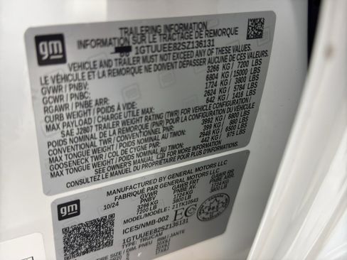 Used 2025 GMC Sierra 1500 AT4 w/ AT4 Premium Package image 46