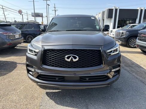 Used 2024 INFINITI QX80 Sensory AWD/4WD image 2