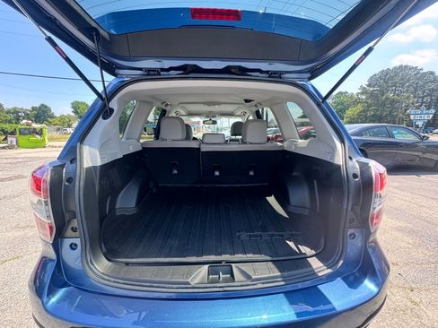 Used 2015 Subaru Forester 2.5i Limited w/ Popular Package #2 AWD/4WD image 8