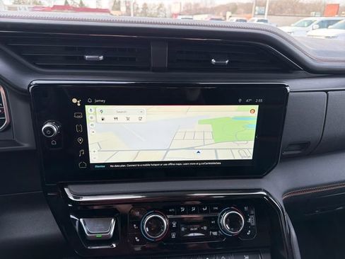 Used 2022 GMC Sierra 1500 AT4 w/ AT4 Premium Package image 22