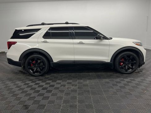 Used 2022 Ford Explorer ST w/ Equipment Group 401A image 7