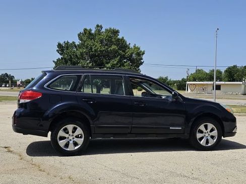 Used 2012 Subaru Outback 2.5i AWD/4WD image 4