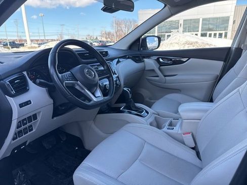 Used 2022 Nissan Rogue Sport SL AWD/4WD image 20