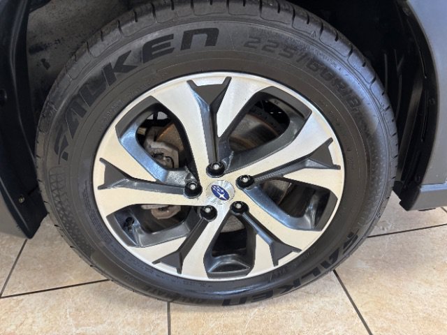 Used 2020 Subaru Outback Limited w/ Popular Package #2 AWD/4WD image 17