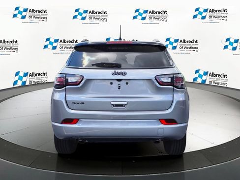 Used 2023 Jeep Compass High Altitude AWD/4WD image 5