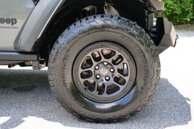 Used 2023 Jeep Wrangler Unlimited Sport AWD/4WD image 10