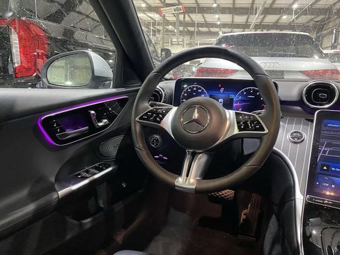 Used 2023 Mercedes-Benz C 300 4MATIC Sedan image 3