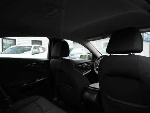 Used 2020 Chevrolet Malibu LS FWD image 21