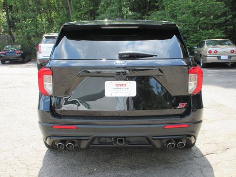 Used 2022 Ford Explorer ST w/ Equipment Group 401A AWD/4WD image 6