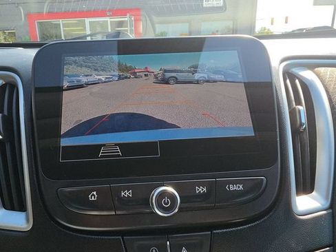 Used 2023 Chevrolet Malibu LT FWD image 29