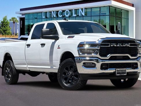 Used 2026 RAM 3500 Tradesman w/ Chrome Appearance Group A AWD/4WD image 2