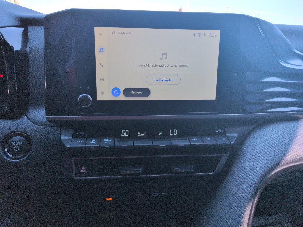 Used 2025 Toyota Camry SE FWD image 18