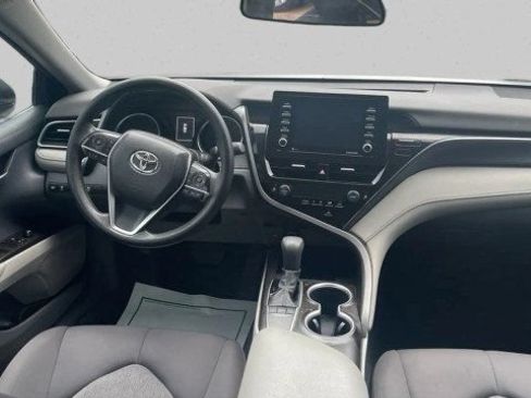 Used 2023 Toyota Camry LE FWD image 14