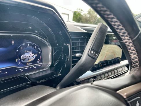 Certified 2024 Chevrolet Silverado 2500 High Country w/ Technology Package AWD/4WD image 15