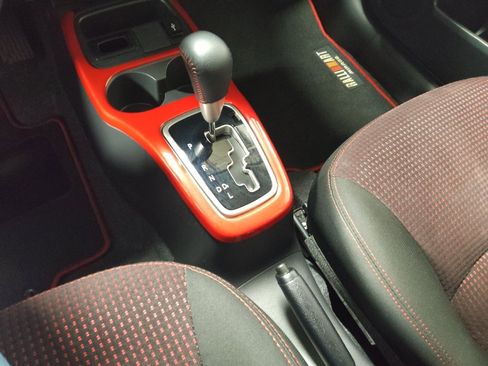 Used 2024 Mitsubishi Mirage image 26