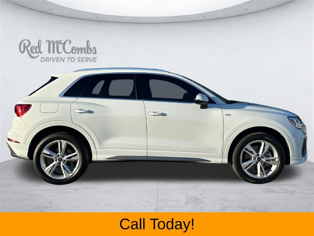 Used 2024 Audi Q3 2.0T Premium w/ Convenience Package AWD/4WD image 4