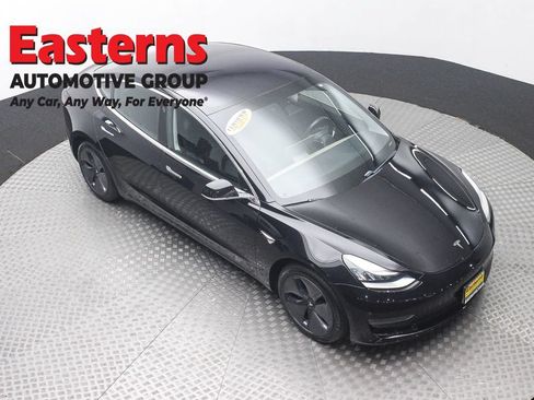 Used 2018 Tesla Model 3 Long Range AWD/4WD image 3