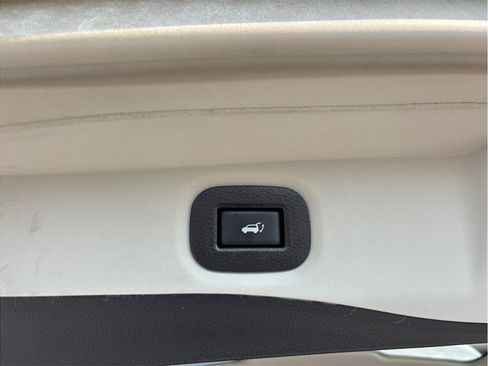 Used 2020 Nissan Rogue SV w/ Premium Package FWD image 45