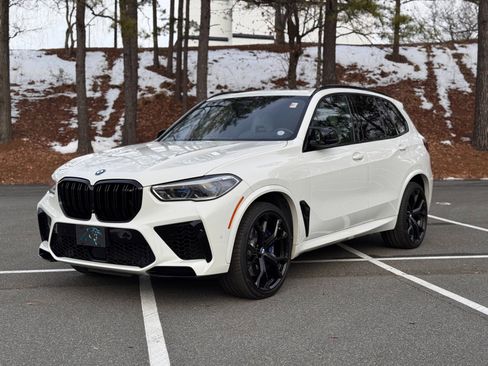 Used 2020 BMW X5 M Competition w/ Executive Package image 4