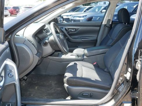 Used 2016 Nissan Altima 2.5 S w/ Power Driver Seat Package FWD image 13