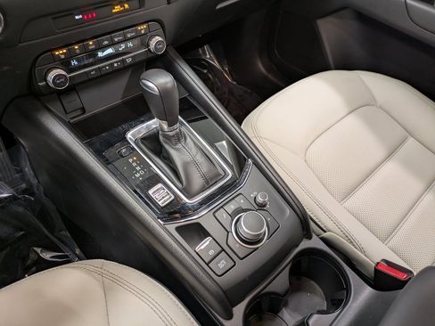 Certified 2025 MAZDA CX-5 AWD 2.5 S w/ Preferred Package image 14