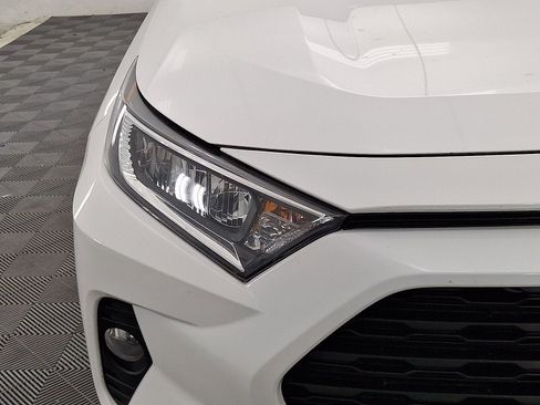 Certified 2020 Toyota RAV4 XLE Premium AWD/4WD image 20